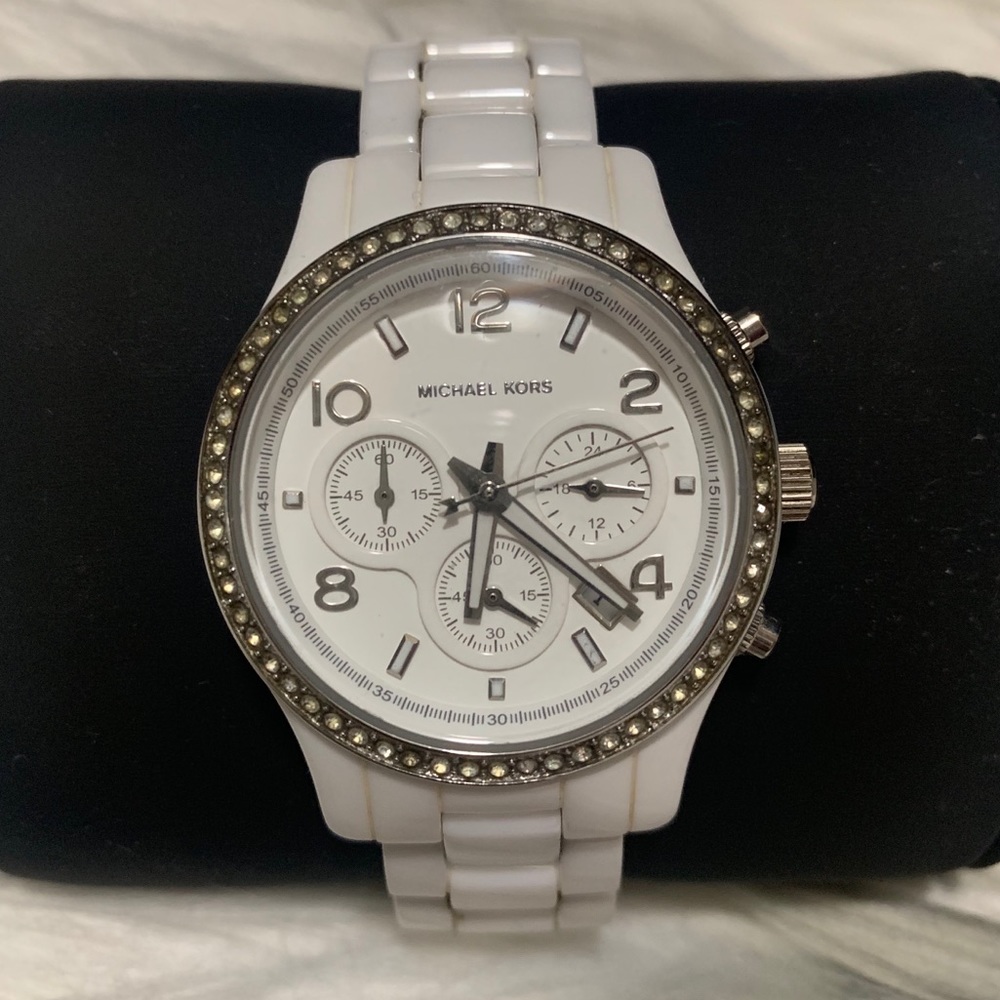 Michael Kors Glitz Runway White Ceramic Watch